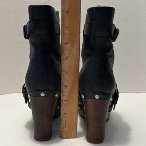 UGG Taryn Black Leather Wedge Mid Calf Boots Size 7
